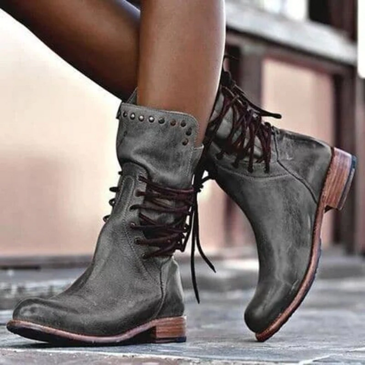 Aruna | Stability Heel Boot