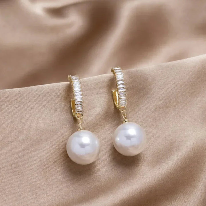 Alanna | Pearl & Zirconia Earrings